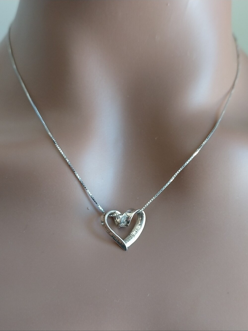 Sterling Silver Heart Pendant Necklace - Silver - Picture 11 of 12